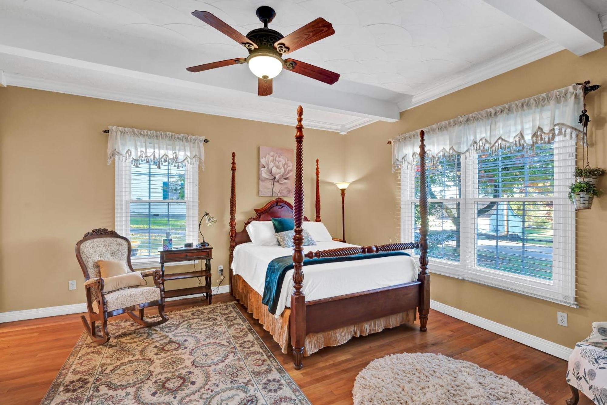 Hill House Bed And Breakfast Loretto Exterior foto